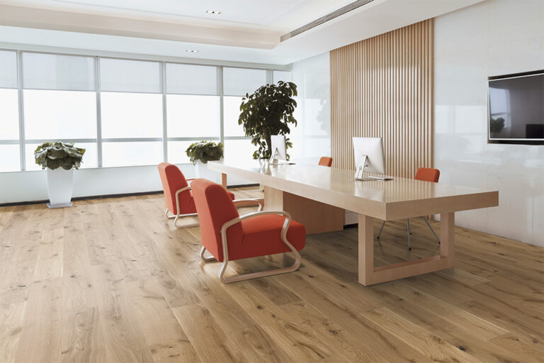 woodline-parquetry-landhausdiele-eiche-lifestyle-farblos-raum-960x640px